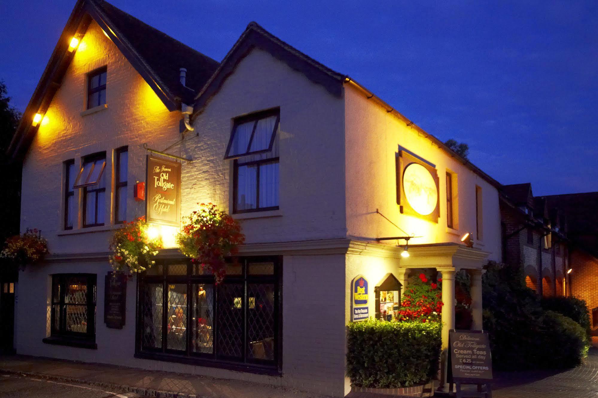 The Tollgate 3*